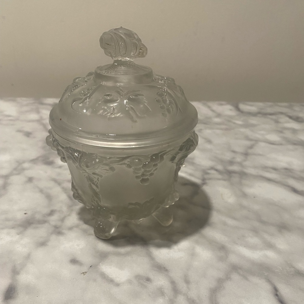 Jeanette glass clear footed candy dish with lid